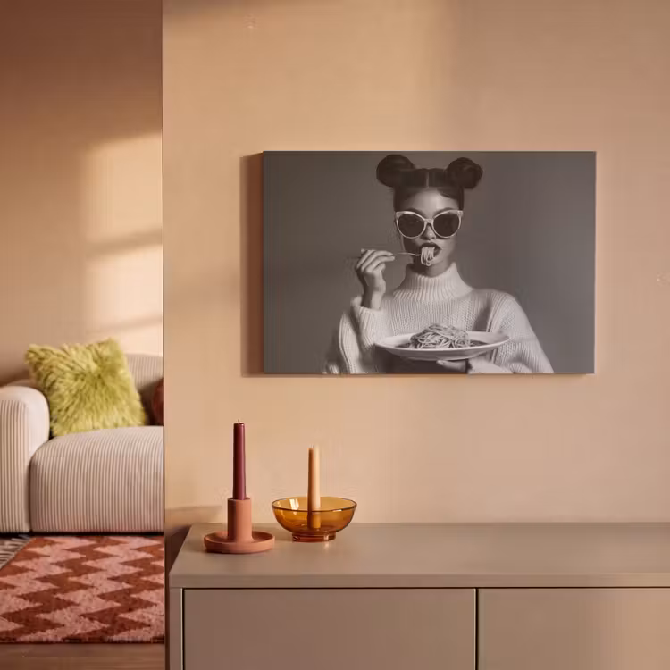 Canvas Print - Woman - Pasta - Sunglasses — 2