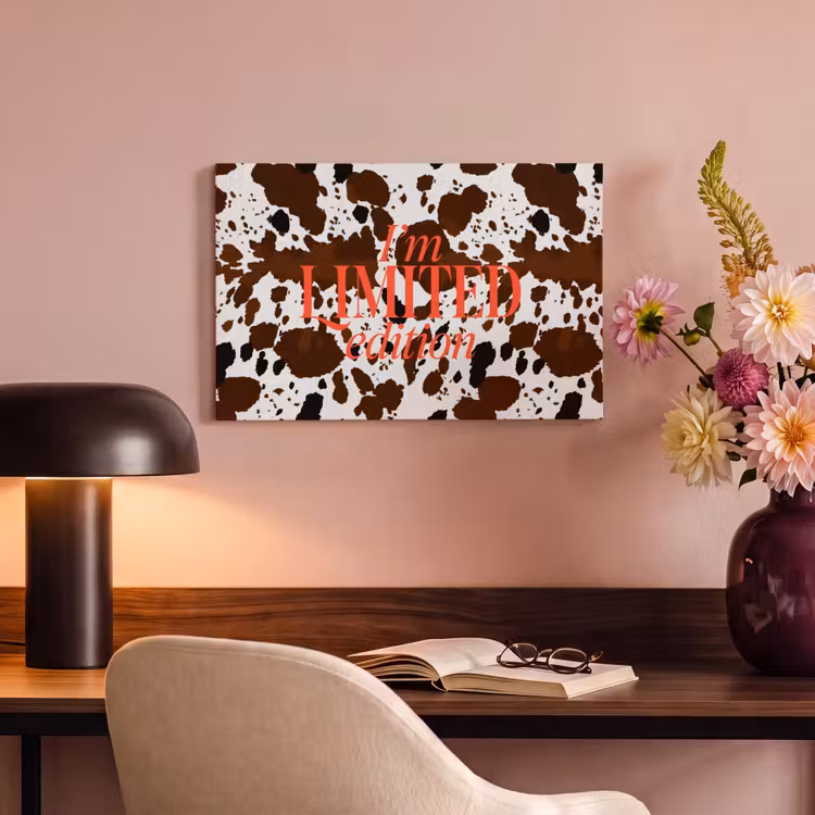 Canvas Print - Cow print - Limited edition - Red — 4