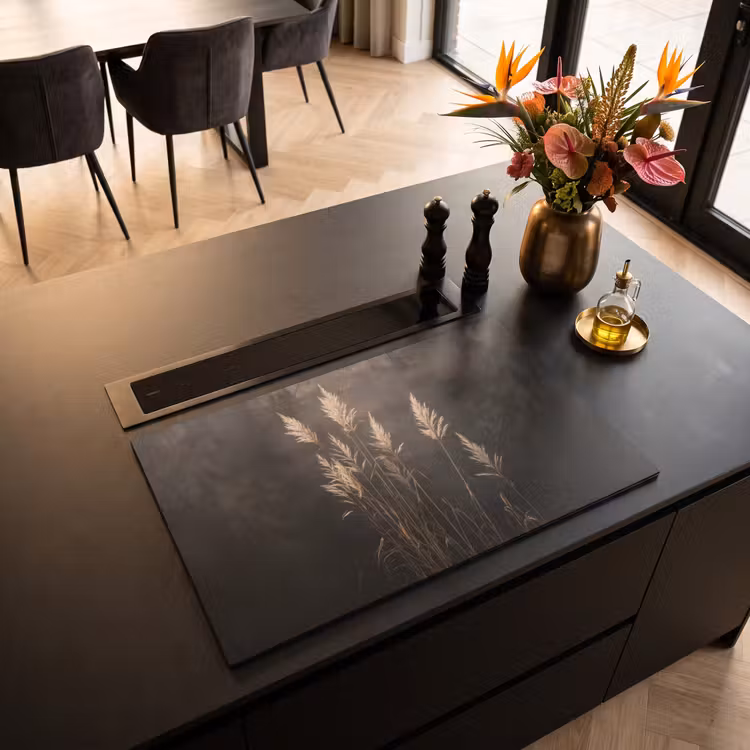 Induction Hob Cover - Ornamental grass - Plumes - Lighting - Black — 2